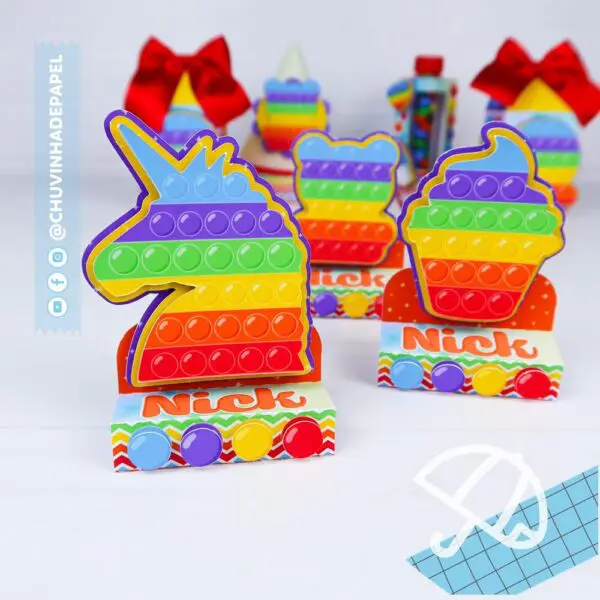 Kit bolinho rainbow ruby  Compre Produtos Personalizados no Elo7